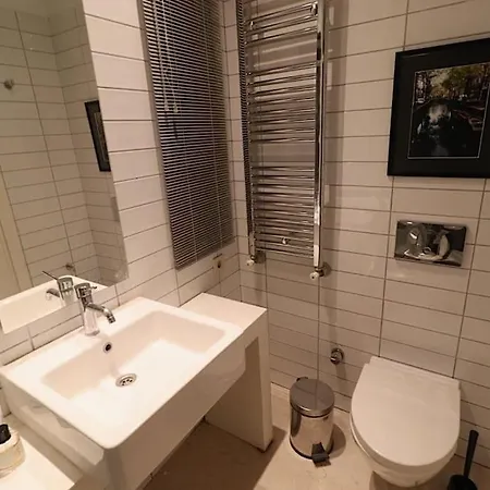 Apartment Modern One Bedroom In Cihangir