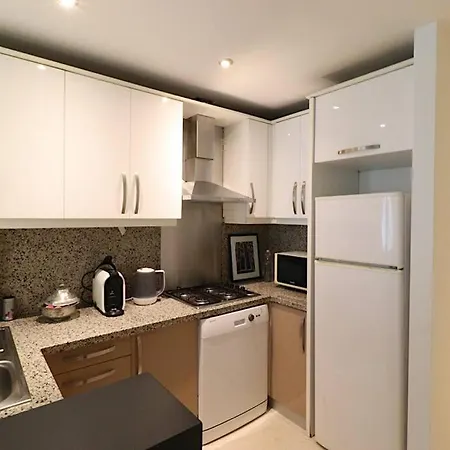 Modern One Bedroom In Cihangir Apartment Istanbul