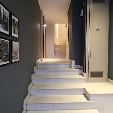 Apartment Modern One Bedroom In Cihangir Istanbul
